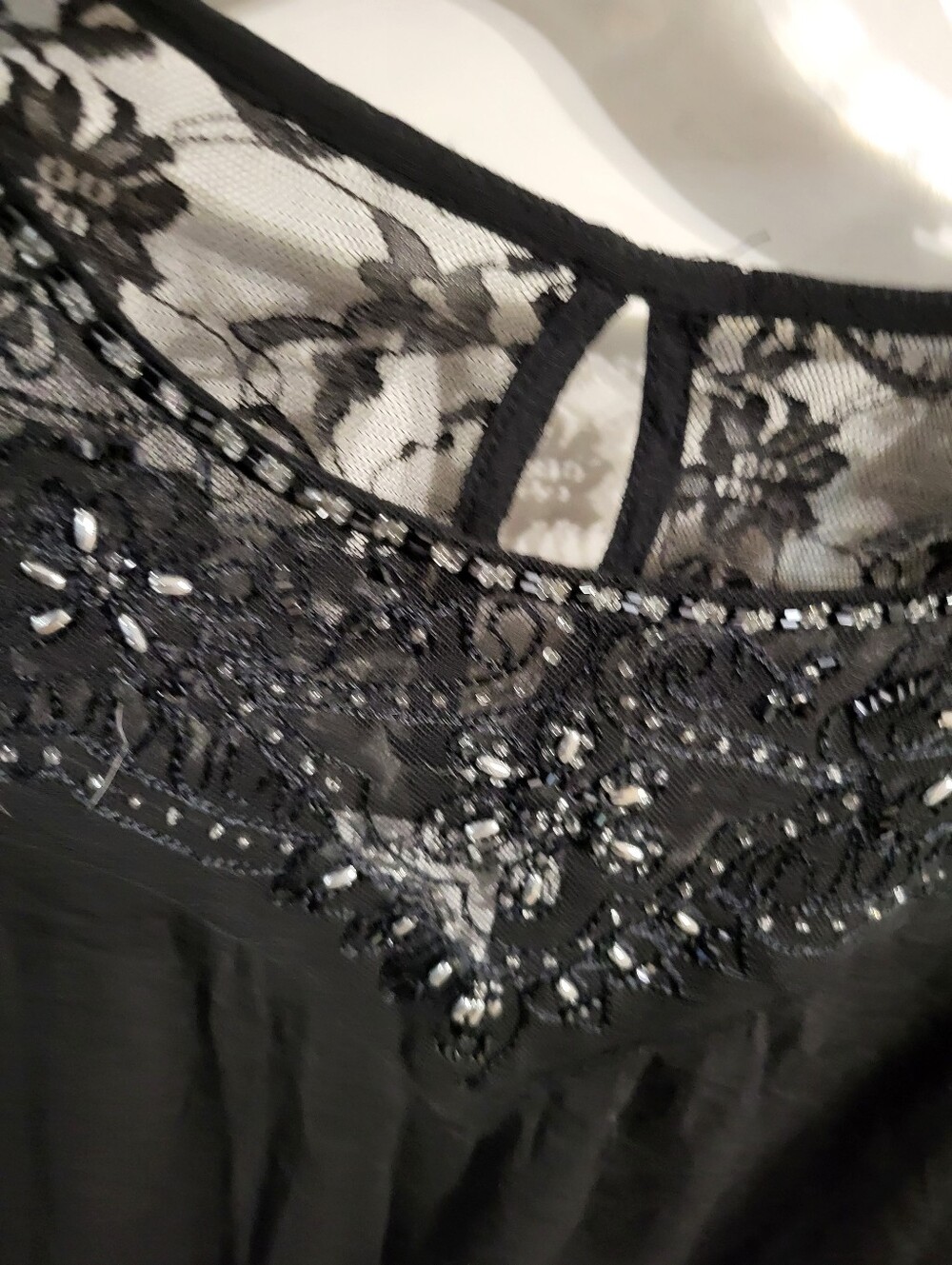 KRISTA LEE BLACK EMBELLISHED LACE TOP SZ L - Picture 3 of 6